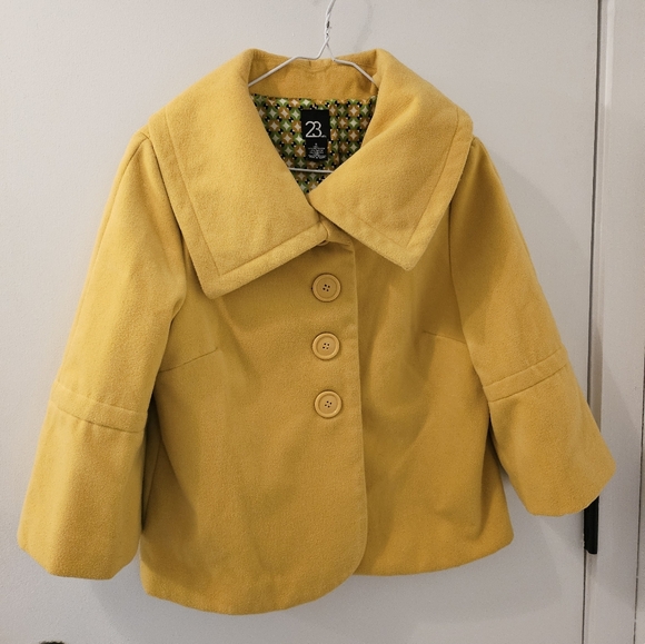 Coat - Picture 6 of 6